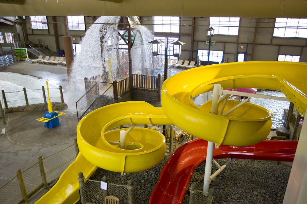 Hope Lake Lodge & Indoor Waterpark Cortland Luaran gambar