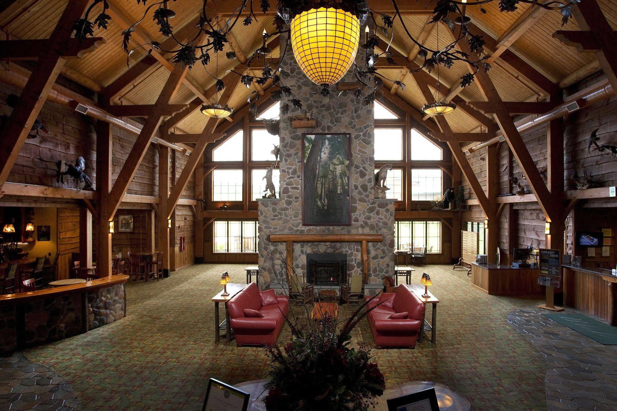 Hope Lake Lodge & Indoor Waterpark Cortland Luaran gambar