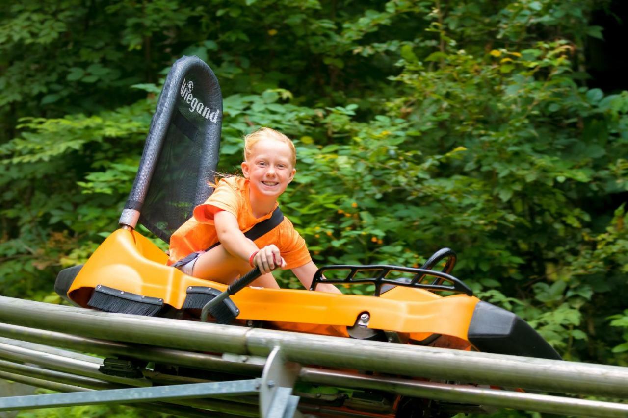 Hope Lake Lodge & Indoor Waterpark Cortland Luaran gambar